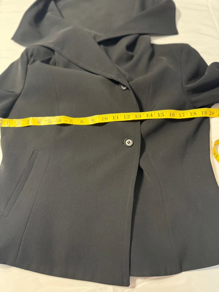 Chaqueta forrada ajustada negra asimétrica vintage IVAN Grundahl talla 42 Foto 3 de 4