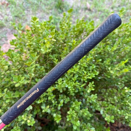 Pinemeadow Bite-N-Spin Brass Face 64º Soft Hi Lob Wedge Steel Shaft RH 35.¼" - Picture 9 of 11