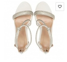 SANDALO CON TACCO ALTO BIANCO E FINITURE ARGENTO TG 41 NUOVO, MAI USATO