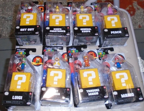 THE SUPER MARIO BROTHERS MOVIE  - CAT MARIO - QUESTION BLOCK AND FIGURE !!