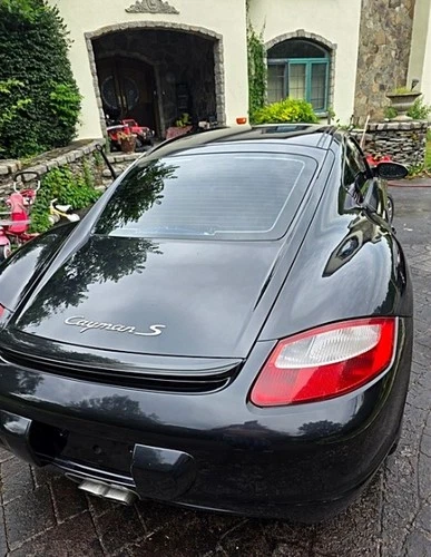 2006 Porsche Cayman S Image 1 of 2
