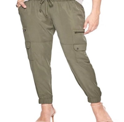 NWT  Banana Republic Green Soft Cargo Jogger Pants Size  X-Large