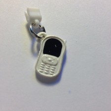 Pop Girl Ear Bud Charm: White Cellphone