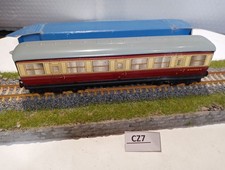 Hornby Dublo OO Gauge  Carriage E 42759 E. With Box. My Ref.(CZ7)