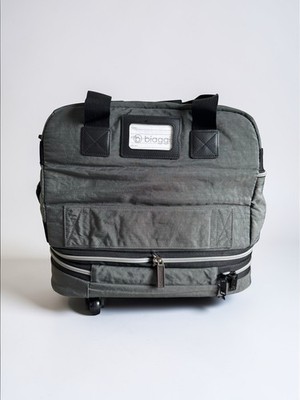 Biaggi Zipsak Boost Expandable Luggage Gray Roller Bag Carryon BNWT