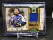2025 Topps Museum Collection Salvador Perez Meaningful Materials Relic Gold /49
