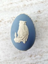 Vintage Wedgwood Blue Jasperware Owl Egg Trinket Box 1980 Easter Collectable