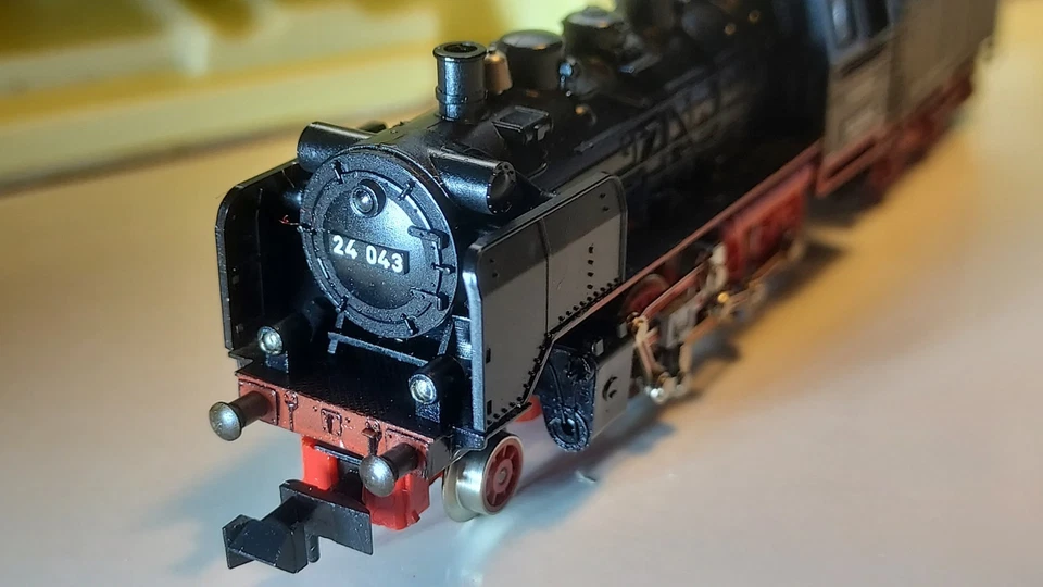 Minitrix Spur N 2028 Dampflok BR 24 Deutsche Reichsbahn in Top Zustand mit OVP