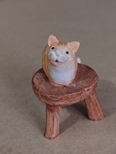 Peter Fagan Colour Box Cats - Stool Pigeon HS637