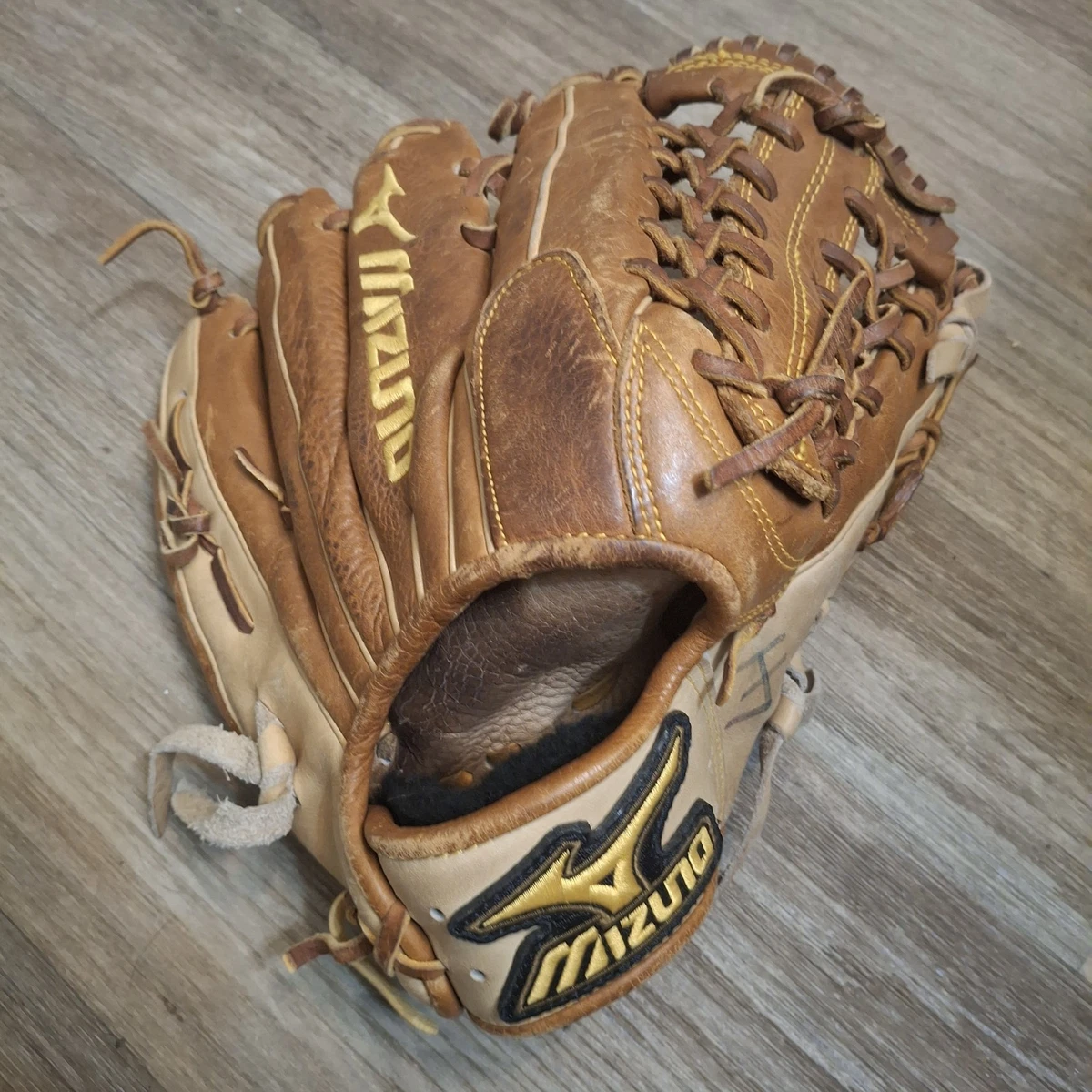 Mizuno Baseball Softball Gloves & Mitts for sale | eBay