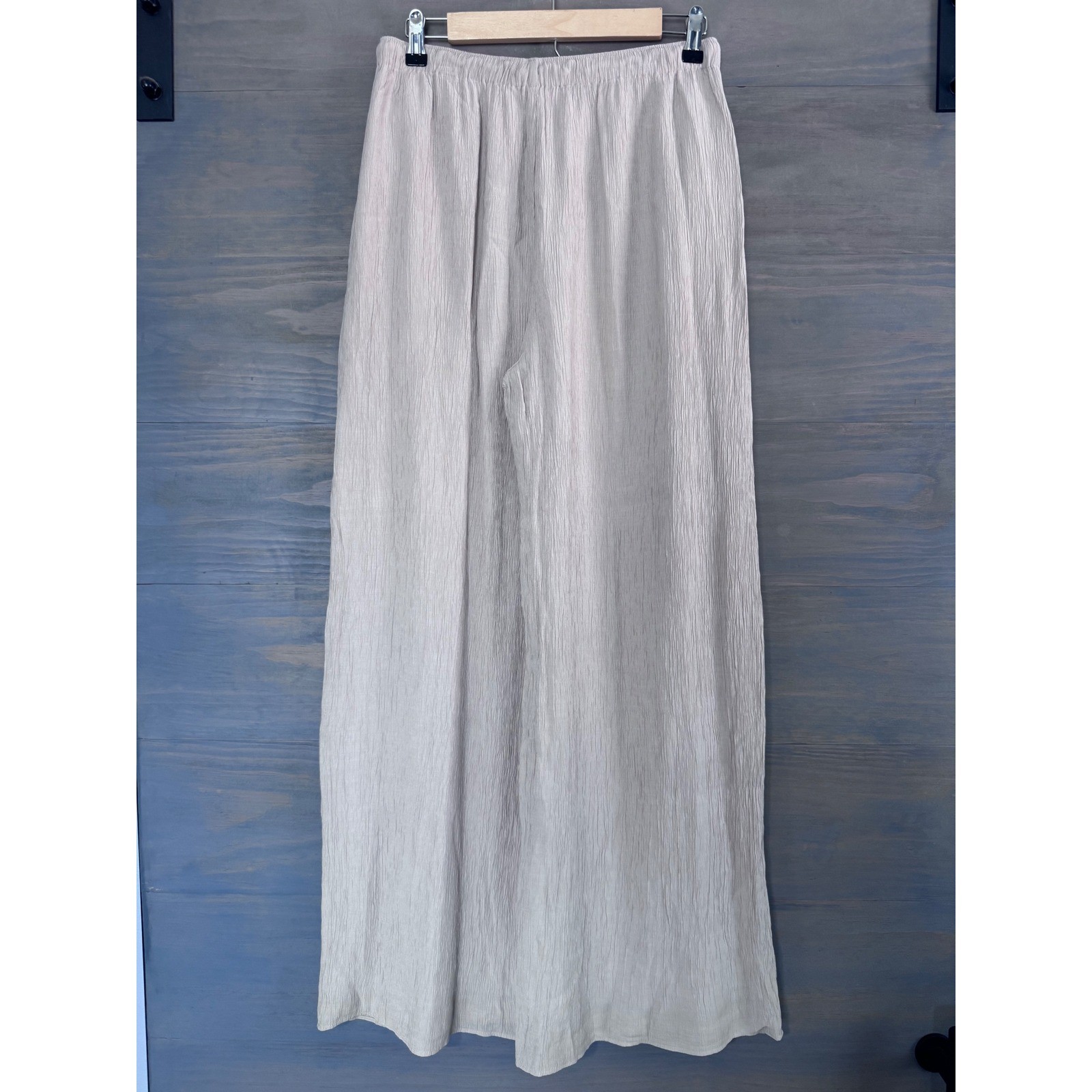 Abercrombie and Fitch Crinkle Wide Leg pants Size… - image 5