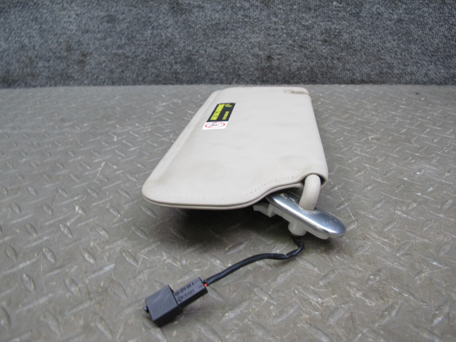 07-10 BENTLEY CONTINENTAL GTC FRONT LEFT & RIGHT SUN VISOR SET OF 2