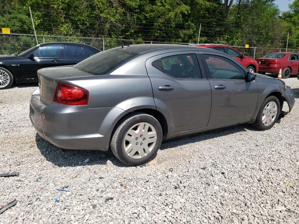 Bomba de direção hidráulica usada serve: 2013 Dodge Avenger 2.4 grau A - Imagem 3 de 4