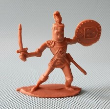 vintage MEDIEVAL KNIGHT  2 - PLASTIC toy soldier figure Spain 1970's