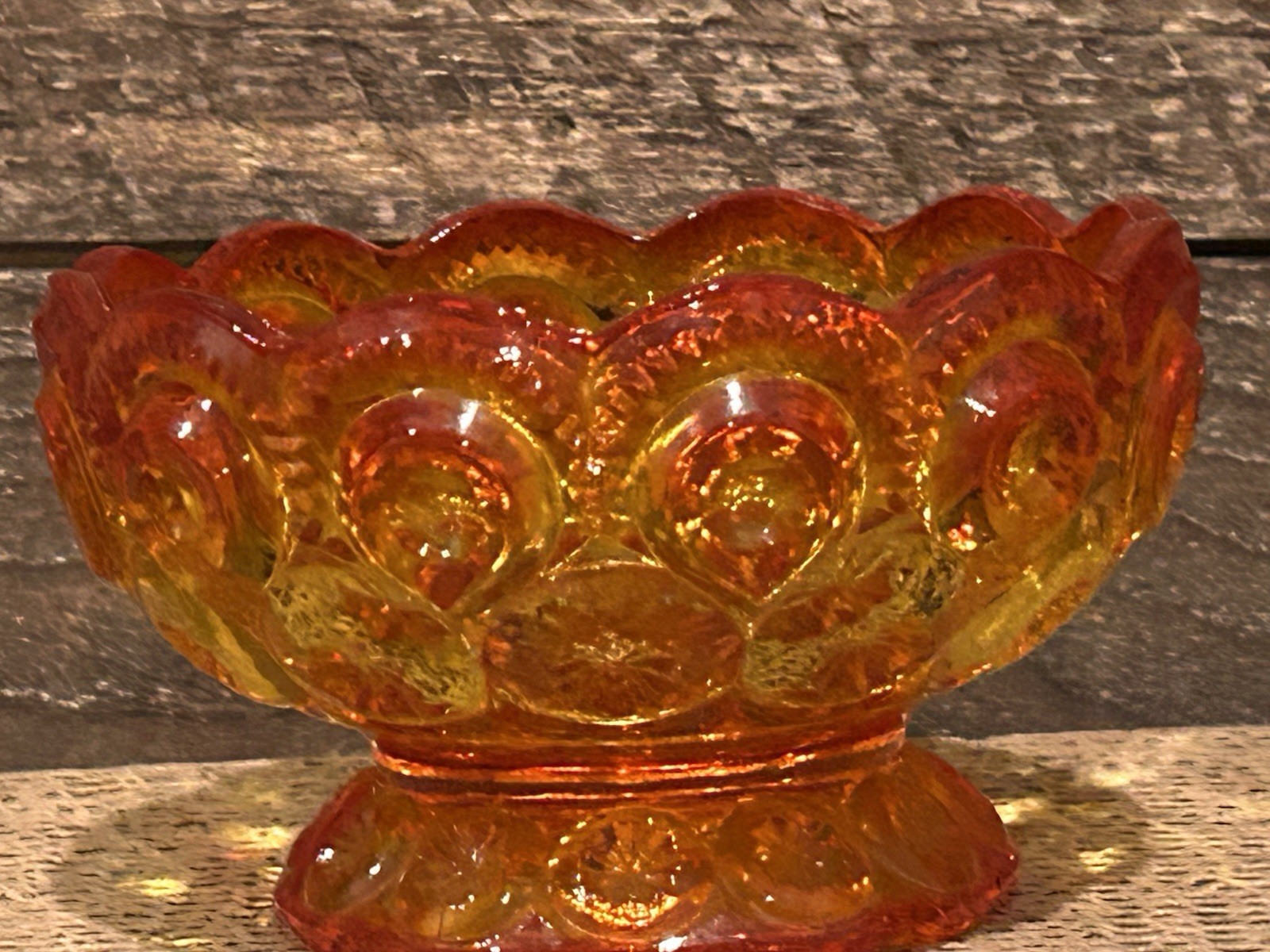Vintage L E SMITH MOON and STARS FOOTED DISH RED ABERINA GLASS BOWL 4.5"