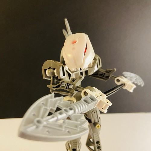 LEGO Bionicle White Rahkshi KURAHK 8588 100% Complete Set w/ Kraata - Picture 1 of 3