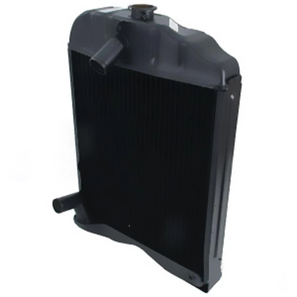 4 Row Radiator Fits Massey Ferguson TEA20 TE20 TO20 TO30 TO35 181623M91 - Image 2 of 4