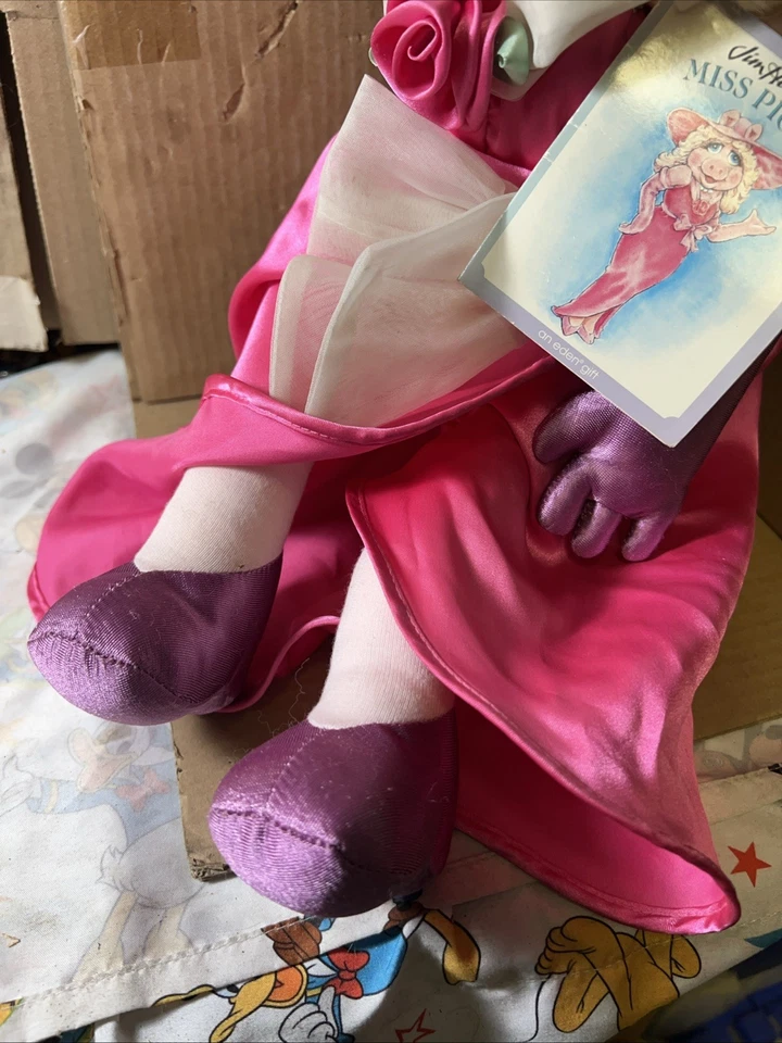 Винтажное плюшевое мягкое животное EDENTOYS Jim Henson's Sesame Street 'MISS PIGGY'! - Изображение 2 из 4