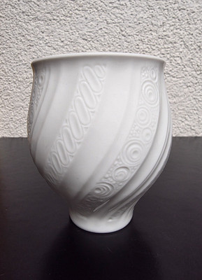 Seltene Vintage AK Kaiser Vase Mod. 147   Weiß Glänzend   Mid Century / Op-Art