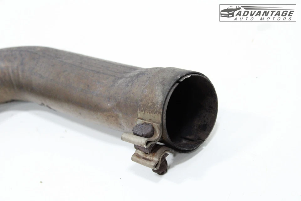 2014-21 Maserati Quattroporte 3,0 L sistema de escape tubo resonador central OEM Foto 4 de 4