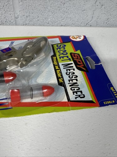Vintage 90s Wild Planet Spy Secret Messenger Rocket Set Kids Toy 1998 - Picture 11 of 13