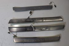 Mercedes S Klasse W222 Einstiegsleisten Trittblech Abdeckung A2226805335 A2226805435 Mercedes S Klasse W222 Einstiegsleisten Trittblech Abdeckung A2226805335 A2226805435
