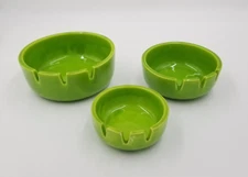 3 Vintage MCM California Originals Art Pottery Smoking Ashtray Nesting Set Green