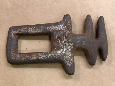 Primitive Fence Cutter Primitives - Fence Stretcher