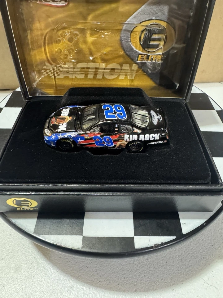 RARE Tony Stewart #29 Kid Rock 2004 Elite 1/64 Nascar Diecast - Image 2 of 4