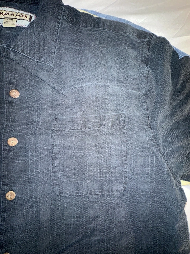 Lote-3 Camisa Mediana Para Hombres Jamaica Jaxx Abotonada - Manga Corta 100% Seda L-Loc Foto 3 de 4