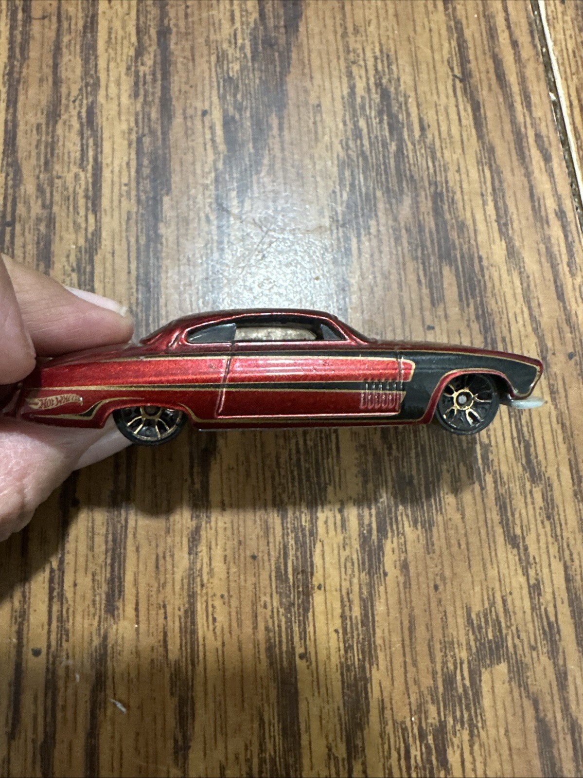 Hot Wheels Fish'd & Chip'd Red Car 