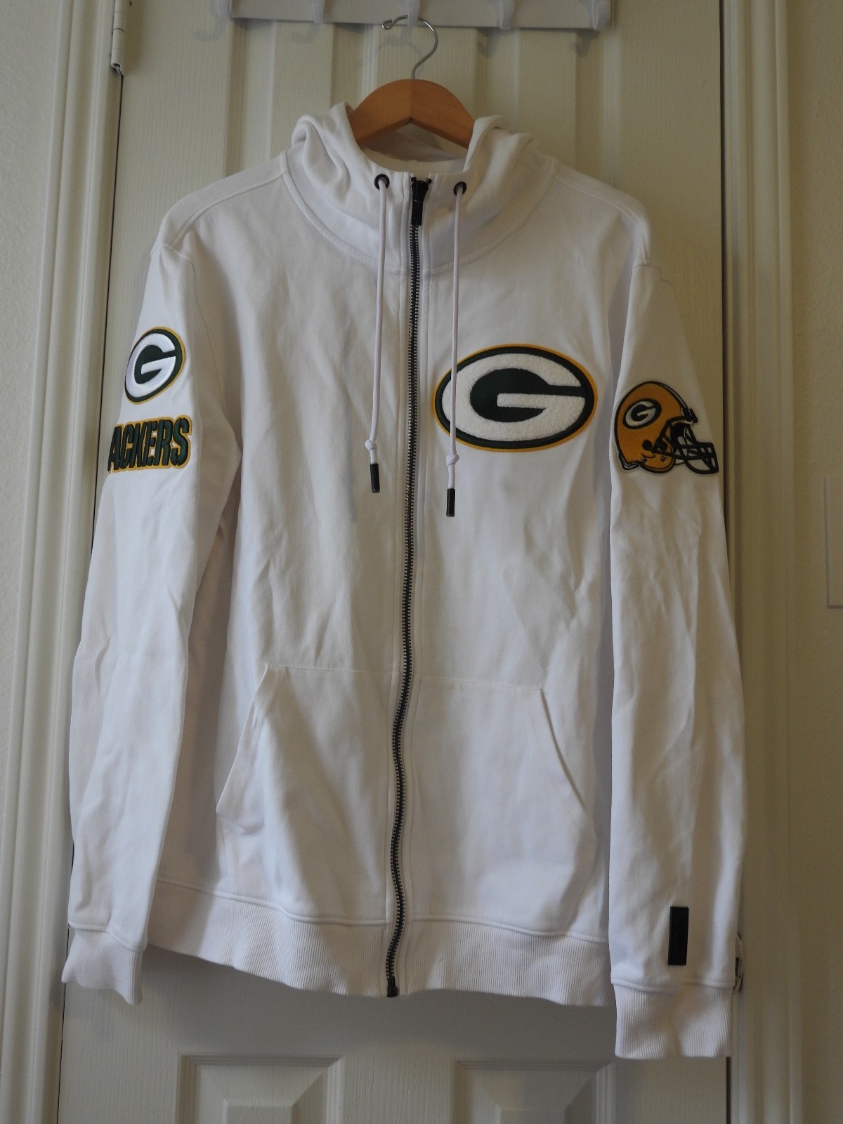 Green Bay Packers Pro Standard Sweatshirt(s) - XXL Size