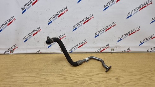 BMW 2 F46 2017 Diesel 110kW Turbolader Ölleitung Ölschlauch 8513615 DVV13750