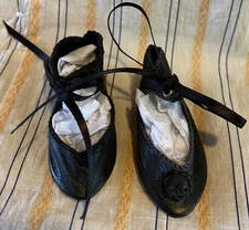 Vintage 2 1/2” Shoes For Antique Or Vintage Dolls Lot 3882