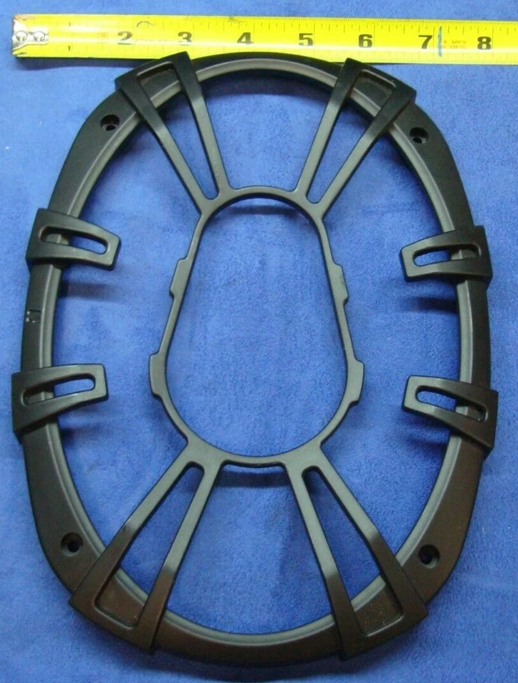 PAR DE CUBIERTAS PARA PARRILLA DE ALTAVOZ KICKER 6X9" 6 PULGADAS POR 9 PULGADAS Foto 2 de 4