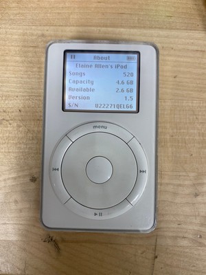 Apple iPod Classic 1st Generation 5GB Model M8541