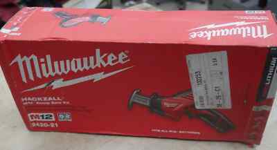 Milwaukee 2420-21 12V M12 HACKZALL Cordless Variable Speed Reciprocating Saw Kit