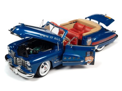 Voiture Miniature AMERICAN MUSCLE CADILLAC 1947 échelle 1/18, Couleur Bleu
