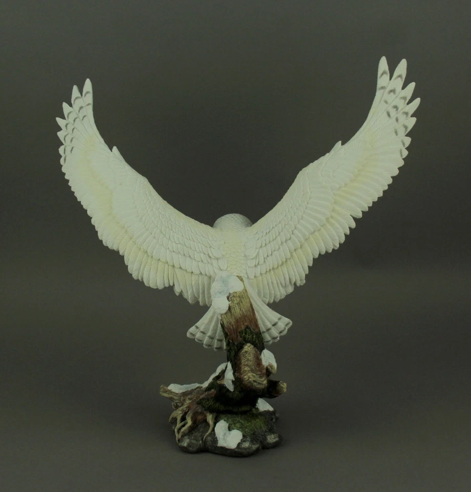 Estatua de búho nevado volador blanco Arctic Ascent Foto 3 de 4