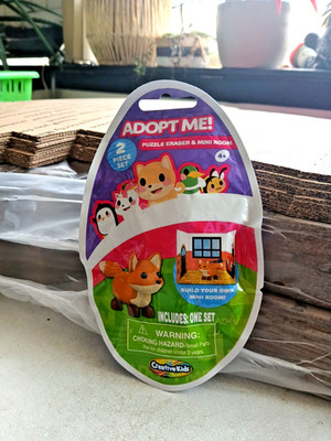 Adopt Me Puzzle Eraser & Mini Room by Creative Kids - Fox New