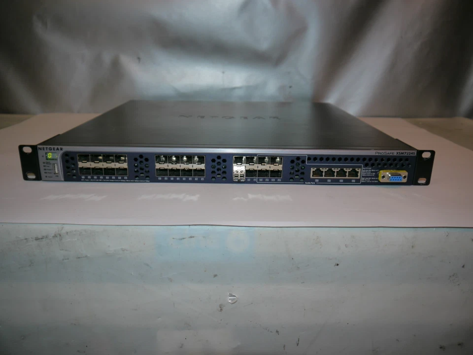 NETGEAR ProSave XSM7224S 10Gigabit Managed Switch jh - Bild 4 von 4