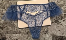NWT VICTORIA'S SECRET DREAM ANGELS M BLUE MESH LACE CUTOUT RARE THONG PANTIES