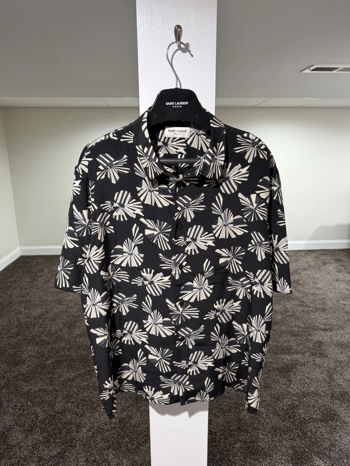 Saint Laurent Paris Imprime Fleur Origami Print Black Shirt