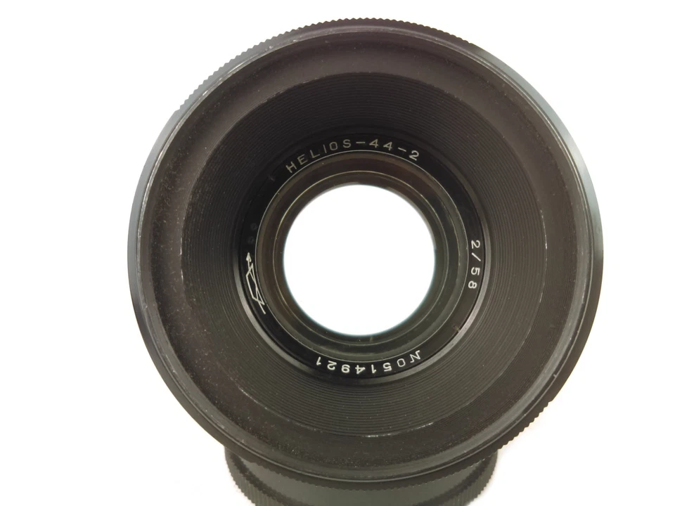 Soviet Zenit HELIOS 44-2 58mm f/2 "High-Gloss Version" 2/58 Lens, M42 Mount - Image 4 of 4