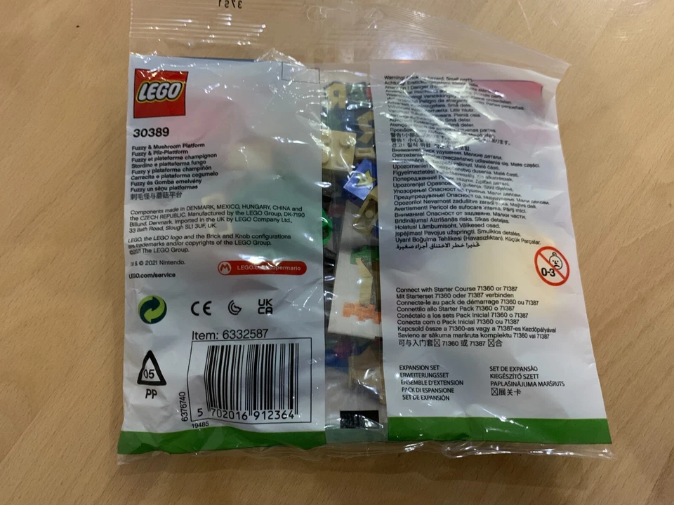 LEGO RECRUITMENT BAGS: Fuzzy & Mushroom Platform Expansion Set (30389) - Image 3 of 3