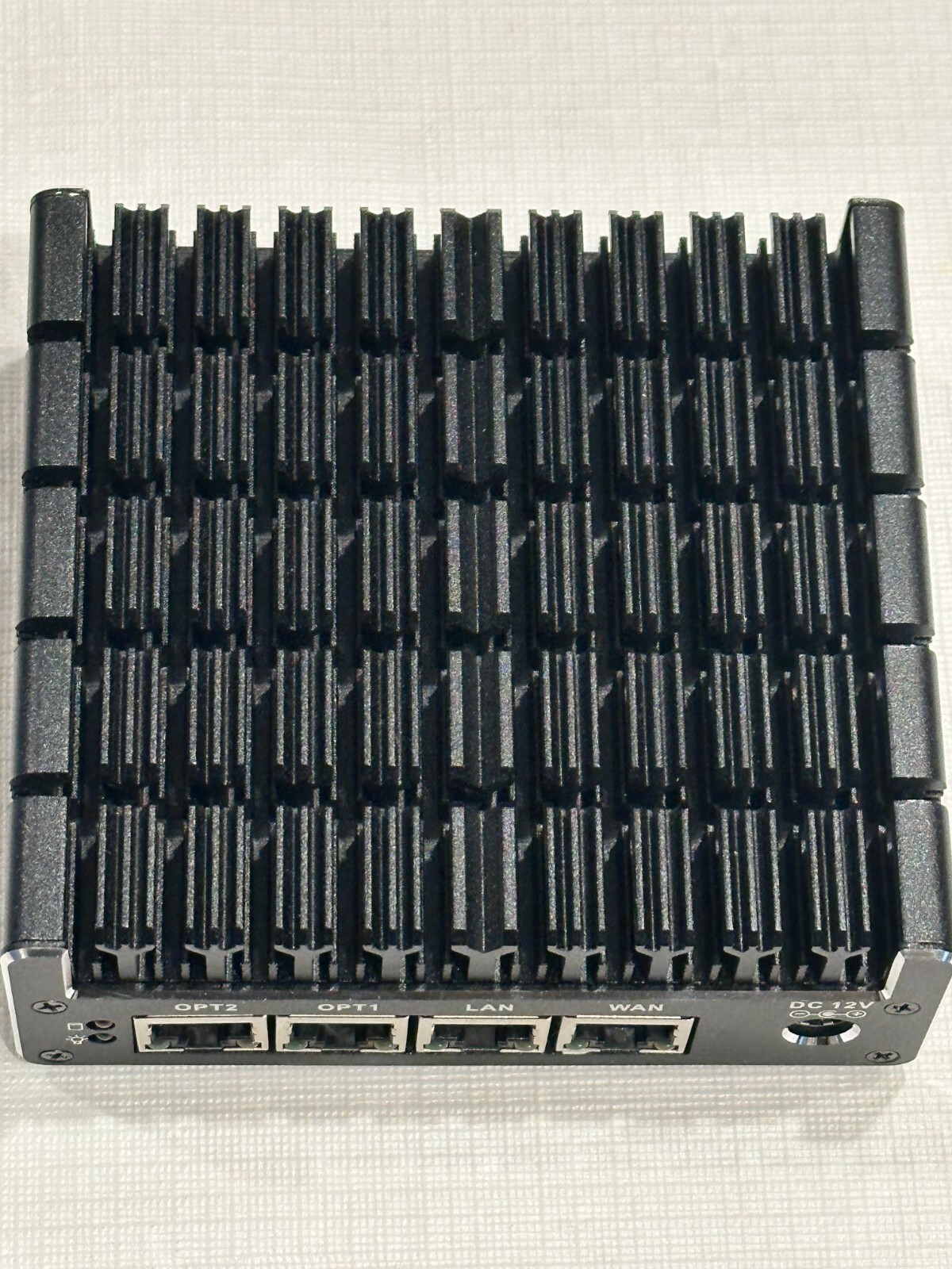 4-port-protectli-vault-fw4b-0-4-32-firewall-ebay