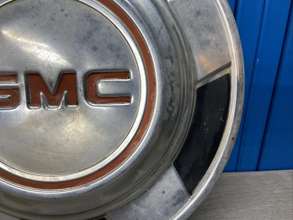 Tapacubos OEM 73-87 GMC camioneta pickup plato para perros 1/2 tonelada tapa de pobreza cubierta GM 1 tapa Foto 4 de 4