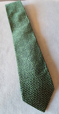 Brooks Brothers Green/Beige Design w/Black Background Silk Tie Stain Resistant 