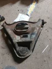 Driver Left Front Spindle/Knuckle RWD Fits 85-02 ASTRO 262138