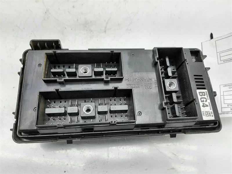 Motor caja fusibles 14 Chevrolet Spark 95020946  Foto 4 de 4